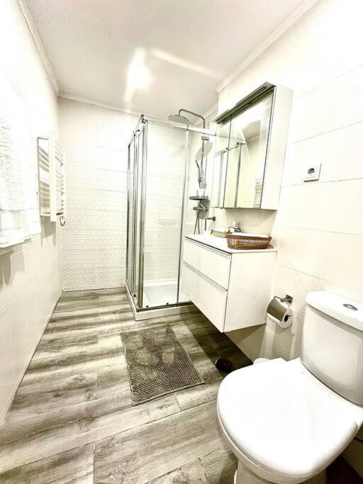 New-Romantic Studio Near The Beach! Paço de Arcos Eksteriør bilde